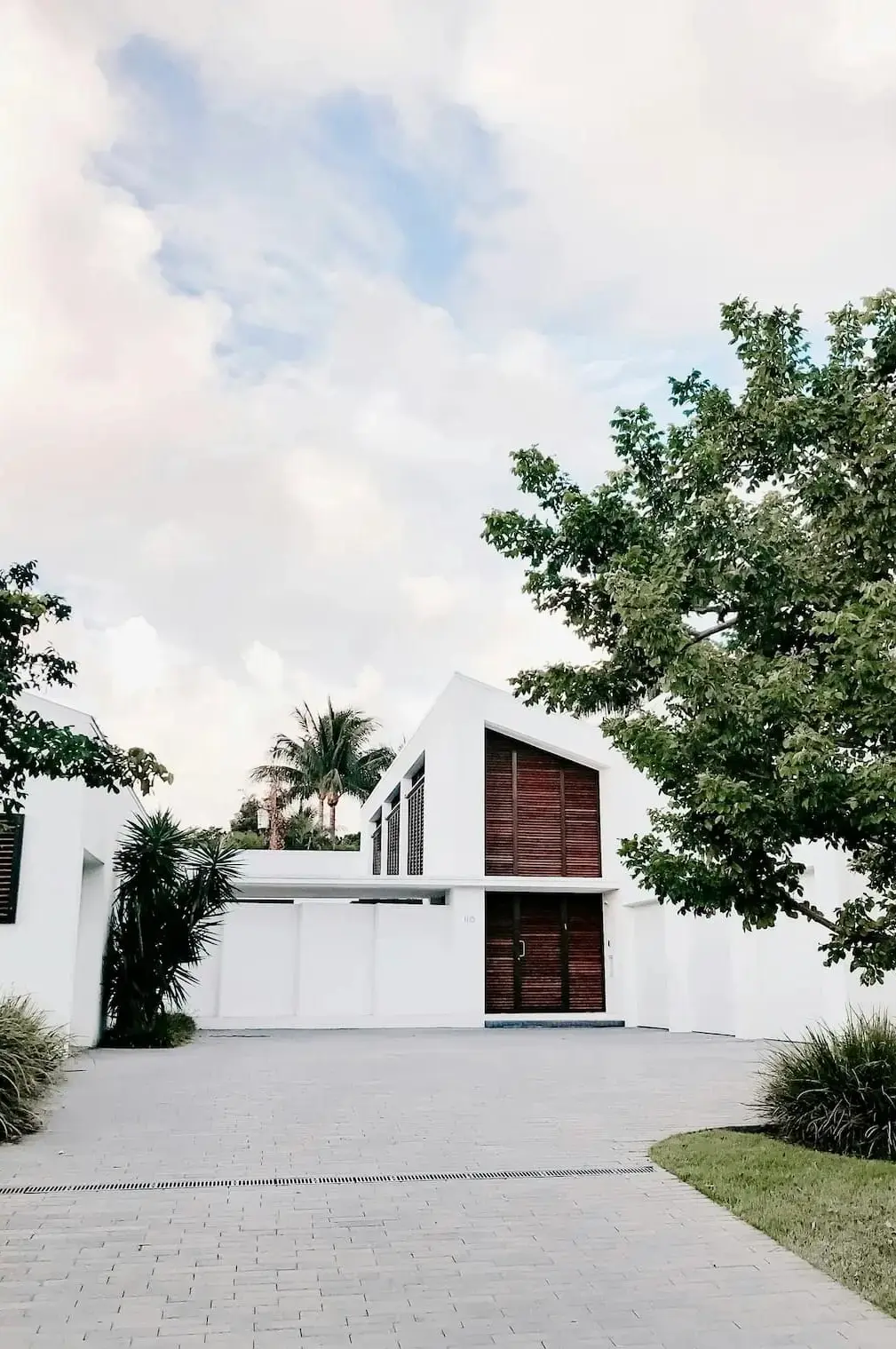 Professional Exterior house painting services in Sarasota FL
