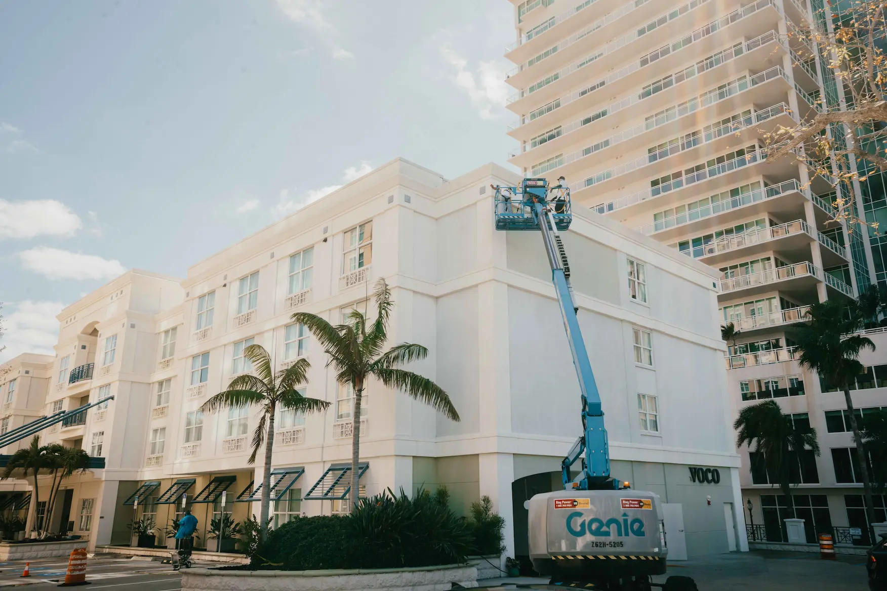 Painting the exterior of the Voco Hotel in Downtown Sarasota 00